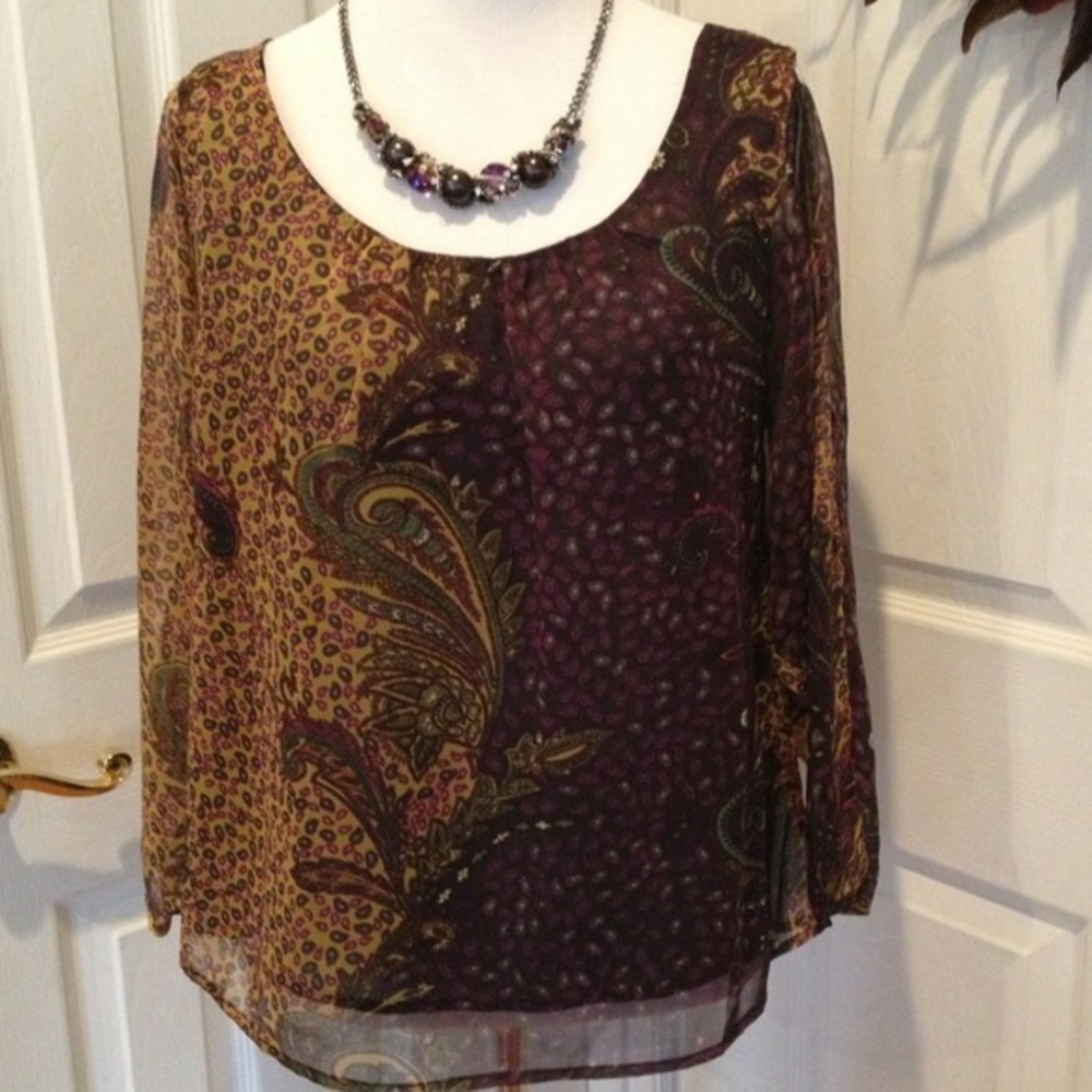 Forever 21 printed slit arm top